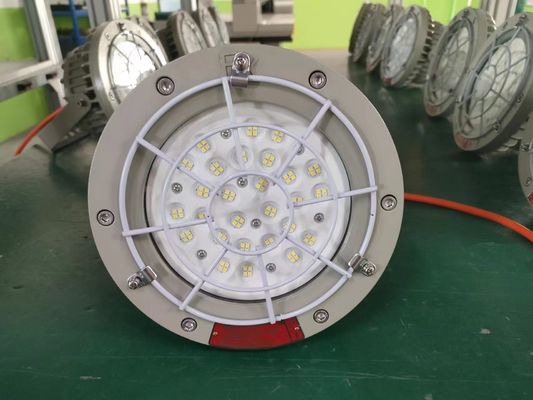 ไฟ LED อ่าวสูงแบบแบน ป้องกันการระเบิด 5000k ATEX กันน้ำ 120W Ip66