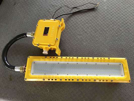 ประสิทธิภาพในไฟ LED ระเบิดกันระเบิดสําหรับความกระชับ 100-240VAC