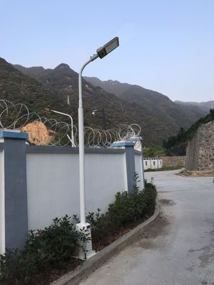 ไฟสปอร์ตไลท์ LED แรงดันไฟฟ้า 50-60Hz 115-130 Lm/W สำหรับการใช้งานที่หลากหลาย