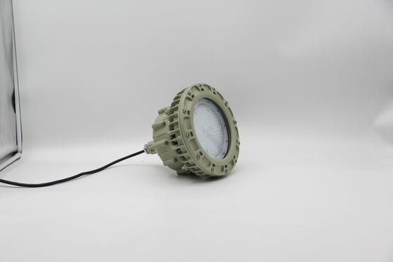 โคมไฟไฮเบย์ป้องกันการระเบิด IP66 ATEX/IECEx กันฝุ่นและกันน้ำ 100W 150W สำหรับแท่นขุดเจาะน้ำมันและโรงงานเคมี