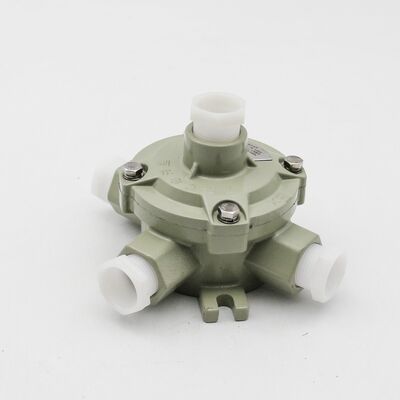 ท่อร้อยสายไฟแบบยืดหยุ่นกันระเบิดทำจากยางและสแตนเลส G M NPT ยืดหยุ่นสูง พร้อมเกลียวสำหรับป้องกันสายไฟ