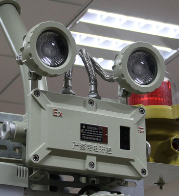 2x3w IP65 ไฟฉุกเฉิน LED ป้องกันการระเบิดแบบชาร์จไฟได้