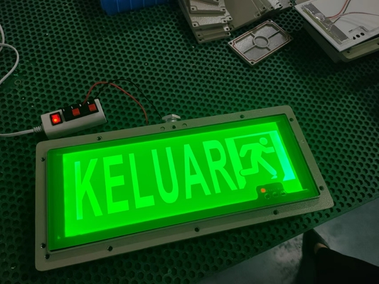 OEM ไฟทางออกฉุกเฉินที่คอมพักทัดการระเบิด CRI ≥70, ATEX / IECEx / RoHS / CNEX / ISO9001 รับรอง, การออกแบบที่สามารถปรับแต่งได้สําหรับพื้นที่อันตราย