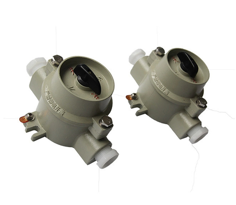 9mm-13mm Cable Spec Spark Proof Toggle Surface Mount เครื่องปรับความละเอียดจากระเบิดสําหรับอุตสาหกรรม