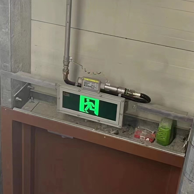 ไฟป้ายทางออกฉุกเฉินกันระเบิด – ช่วงแรงดันไฟฟ้ากว้าง 90-300V | ปลอดภัยและทนทานสำหรับพื้นที่อันตราย