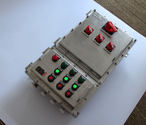 IP65 กระดานป้องกันระเบิด Box With Powder Coating Finish อลูมิเนียม ≤225A กระดานป้องกันระเบิดแรงดัน