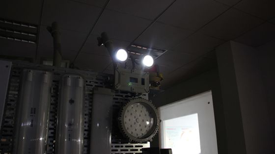 ไฟฉุกเฉิน LED กันน้ำ IP66 กันระเบิด พร้อมแบตเตอรี่ NiCd แบบชาร์จได้ ตัวเรือนสีเทาอ่อน