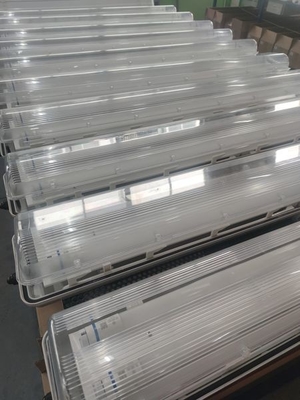 ไฟเส้นกันระเบิดด้วย ATEX IECEx WF2 IP66 100lm/w สําหรับโซน 1,2&amp;2122