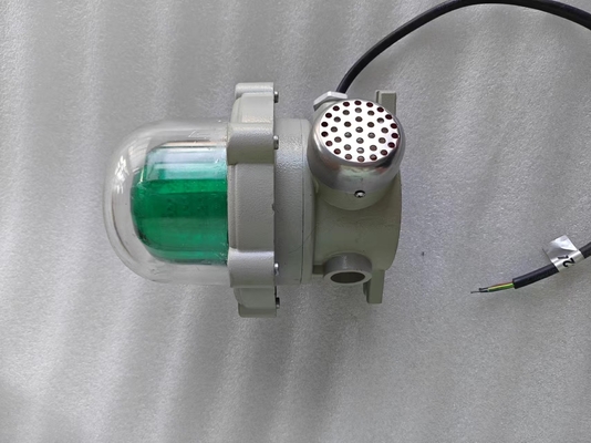 ไฟเตือนฉุกเฉินที่ทนระเบิดสําหรับเพดาน 120-180db IP66 สําหรับพื้นที่อันตราย