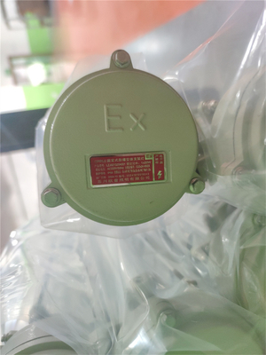 โรงงานปิโตรเคมีใช้ ATEX EAC 50000hr อายุการใช้งาน 54W