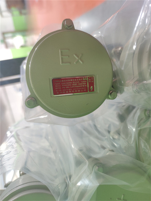 โรงงานปิโตรเคมีใช้ ATEX EAC 50000hr อายุการใช้งาน 54W