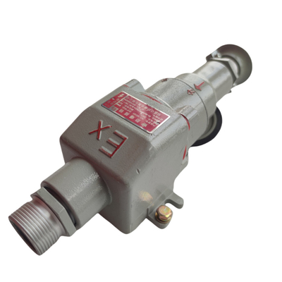 220/380VAC พล็อกและซ็อตกันระเบิดสําหรับก๊าซน้ํามันอุตสาหกรรม