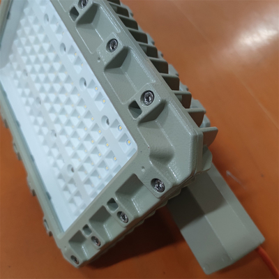 ประสิทธิภาพ 150lm/w สถานที่อันตราย LED แอท็กซ์ โฟลด์ไฟสําหรับสภาพแวดล้อมอันตราย