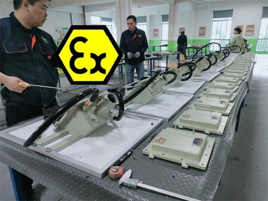 โครงสร้างไฟฟ้าแสงอาทิตย์ LED ถนนกันระเบิด WF2 IP66 มากกว่าความต้านทานกระแส