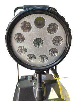 การส่องแสง LED กันระเบิด เป็นทางออกสุดท้าย สําหรับก๊าซน้ํามัน โซนอุตสาหกรรมอันตราย 1 ดิวิชั่น 1 Offshore Onshore