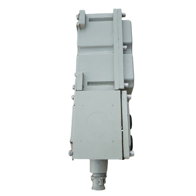 ATEX เครื่องเริ่มเครื่องยนต์กันระเบิด IIC อลูมิเนียมเกรดเรือ IP66 WF2 สําหรับ Div1 โซน1 แสงกันไฟอันตราย