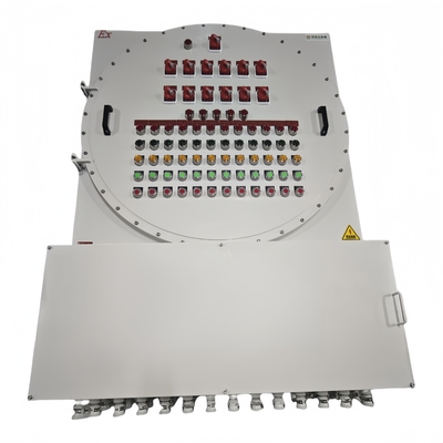 ATEX 380V แผนควบคุมกันไฟ แผนกระจายพลังงานอุตสาหกรรม วัสดุอะลูมิเนียม ป้องกันการบด IP66 สําหรับเขตอันตราย
