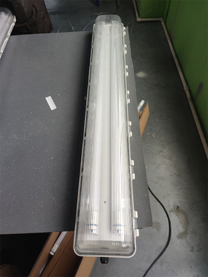 2*54W แอนติแชร์ฟิวอเรสเซนต์ แสง ATEX IECEx รับรองกันน้ํา WF2 100lm / w การติดตั้งเพดานประสิทธิภาพแสงสําหรับโซน 21 22 1 2