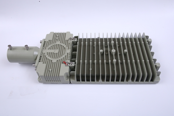 ไฟสปอร์ตไลท์ LED กลางแจ้งกันระเบิด IP66 ได้รับการรับรองโดย ATEX IECEx CNEX เหมาะสำหรับแท่นขุดเจาะนอกชายฝั่ง โรงกลั่น โรงงานอันตราย