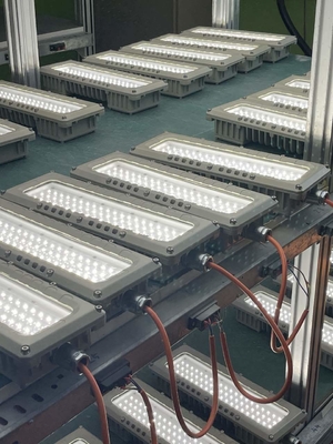 ไฟสปอร์ตไลท์กันระเบิด LED Class 1 Div 1 แบบเส้นตรง 100W IP66 กันน้ำ สำหรับอุโมงค์