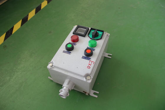 กล่องปานล์ควบคุมกันระเบิด Ex d IIB T4 รับรอง กล่องกระจายไฟ