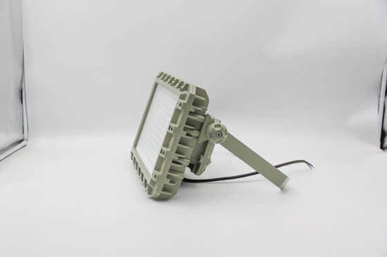 ไฟสว่าง LED กันไฟฟ้า ปรับประหยัดพลังงาน IP66 สําหรับโรงงานเคมีและแพลตฟอร์มนอกทะเล