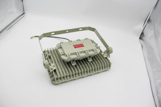 ไฟสว่าง LED กันไฟฟ้า ปรับประหยัดพลังงาน IP66 สําหรับโรงงานเคมีและแพลตฟอร์มนอกทะเล