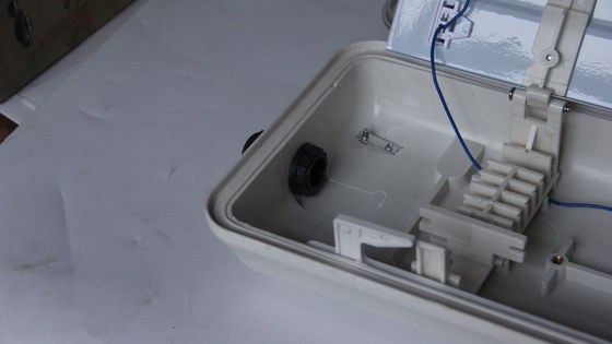 ไฟฟลูออเรสเซนต์แบบท่อกันระเบิด ATEX ขนาด 1200 มม. x 600 มม. สำหรับการผลิตกระแสไฟฟ้า