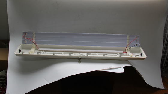 ไฟ LED เชิงเส้นกันระเบิดที่ได้รับการรับรอง ATEX IECEx CNEX สำหรับโซนอันตราย 1 และโซน 2 – ไฟส่องสว่างอุตสาหกรรมกันน้ำประหยัดพลังงานสำหรับสภาพแวดล้อมน้ำมัน ก๊าซ และสารเคมี