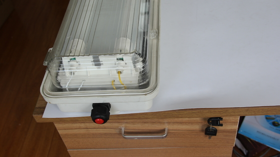 ไฟ LED เชิงเส้นกันระเบิดที่ได้รับการรับรอง ATEX IECEx CNEX สำหรับโซนอันตราย 1 และโซน 2 – ไฟส่องสว่างอุตสาหกรรมกันน้ำประหยัดพลังงานสำหรับสภาพแวดล้อมน้ำมัน ก๊าซ และสารเคมี