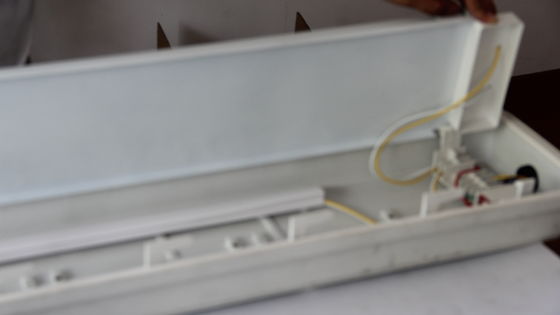 ไฟ LED เชิงเส้นกันระเบิด ATEX/IECEx/CNEX - ไฟส่องสว่างเกรดอุตสาหกรรมสำหรับพื้นที่อันตราย, ประหยัดพลังงาน, IP66, ตัวเลือกกำลังไฟและอุณหภูมิสีที่กำหนดเอง