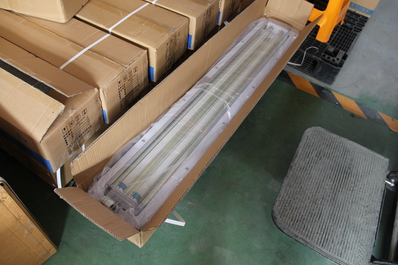 ทนทาน ATEX/IECEx/CNEX กันระเบิด ไฟ LED เส้นเส้น เกรดอุตสาหกรรม IP66 ไฟสําหรับบริเวณอันตราย โรงงานเคมีน้ํามันและก๊าซ โรงงานเหมืองแร่ โรงงานเรือ การออกแบบที่ประหยัดพลังงาน ลด