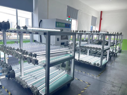 ทนทาน ATEX กันระเบิด LED ไฟฟ้าเส้นตรง 100lm / w IP66 สําหรับสภาพแวดล้อมที่ชื้น โซน 21 และ 22 ทนทานต่อการกัดกร่อน