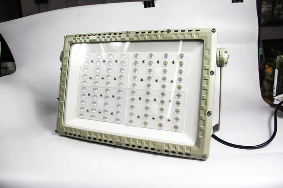 แสง LED ถนนกันระเบิด 250W  сертификат ATEX CNEX สําหรับโซน 1 โซน 2 การใช้งานอันตราย