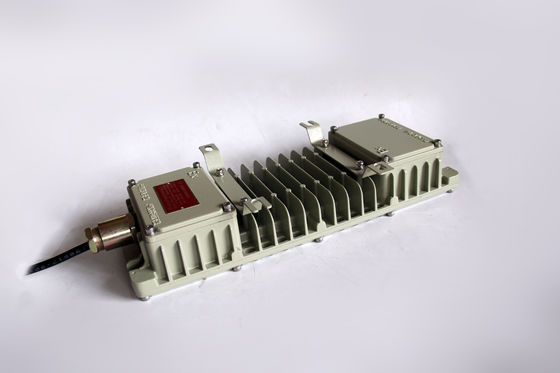 90° มุมรังสีกว้าง โหลดไฟ LED กันระเบิด สําหรับสภาพแวดล้อมอุตสาหกรรมที่รุนแรง