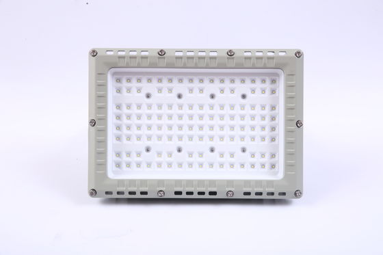ไฟสปอร์ตไลท์ LED กันระเบิดระดับการป้องกัน IP66 พร้อม CCT 3000/4000/5000/5700K และตัวประกอบกำลังไฟฟ้า 0.95