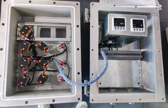IIB T4 ATEX ตู้ควบคุมการกระจายไฟแบบ Flameproof (กันไฟ) แผงควบคุมการระเบิดของเปลวไฟ (Flame Explosion Proof) อะลูมิเนียมอัลลอยด์ สำหรับใช้ในอุตสาหกรรมน้ำมันและก๊าซ