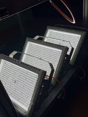 ไฟฉายแสง LED กันระเบิด หลอดไฟ 10-400Watt ลมแสง LED 120 องศา ATEX/IECEx