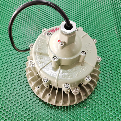 กลางแจ้ง IP66 LED High Bay Light Proof Explosion Certified For Hazardous Work Areas ถ่านหินเหมืองก๊าซธรรมชาติ น้ํามัน ประหยัดพลังงาน ทนทาน