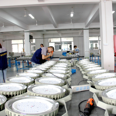 160lm/w กันระเบิด ไฟ LED สูง Bay Light ปรับเปลี่ยนโซน 1 โซน 2 ไฟสําหรับสถานที่อันตราย
