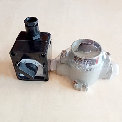 IP65 Fireproof เลือกสําหรับ 220V / 380V วอลเตจภายในความต้องการของคุณ