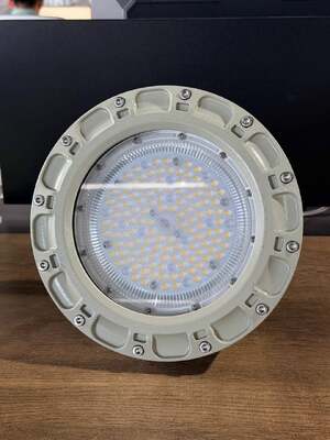 Atex/IECEx โซน 1/2/21/22 กันระเบิด กันเพลิง ไฟ LED สูง 6000k 150w ไฟเหมือง